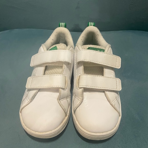 Adidas- Kids' (toddler) Advanced Lifestyle Court Two Hook-And-Loop shoes Size 9K - Picture 10 of 10